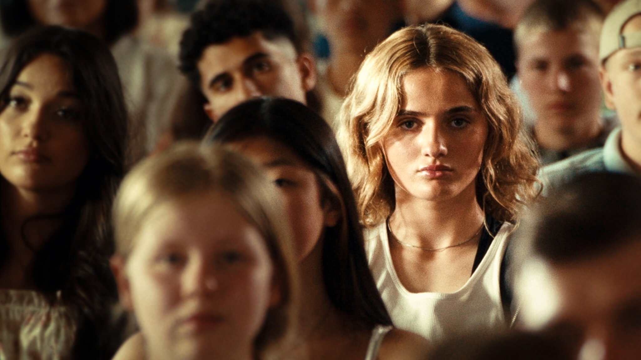 See Bella, Edward, and Jacob's journey unfold with breathtaking visuals and  larger-than-life intensity in the IMAX theatre! Experience the Twilight  Saga in a fully immersive way, from the misty forests of Forks, image size:2048x1152