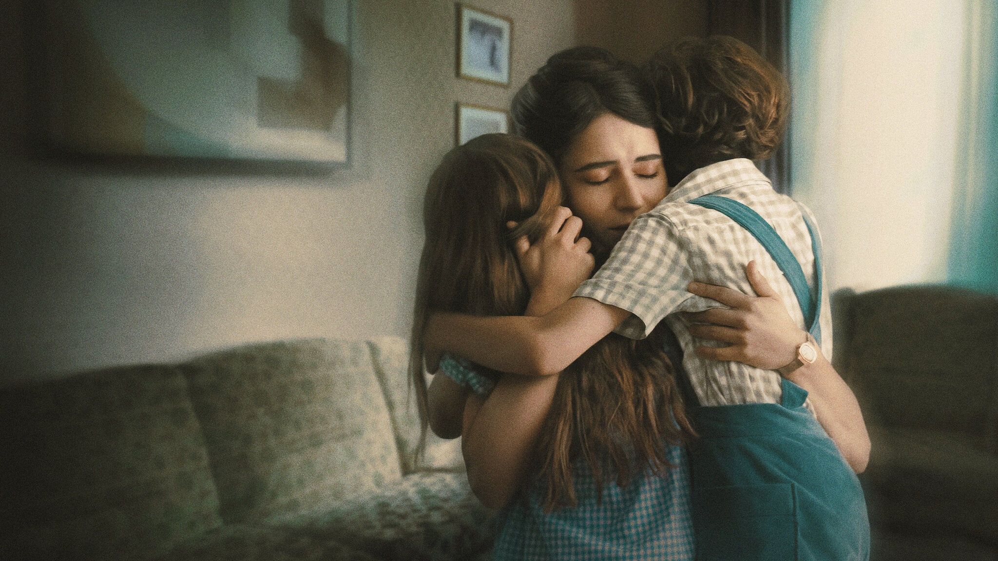 Season 1 Clip: No One Saw Us Leave