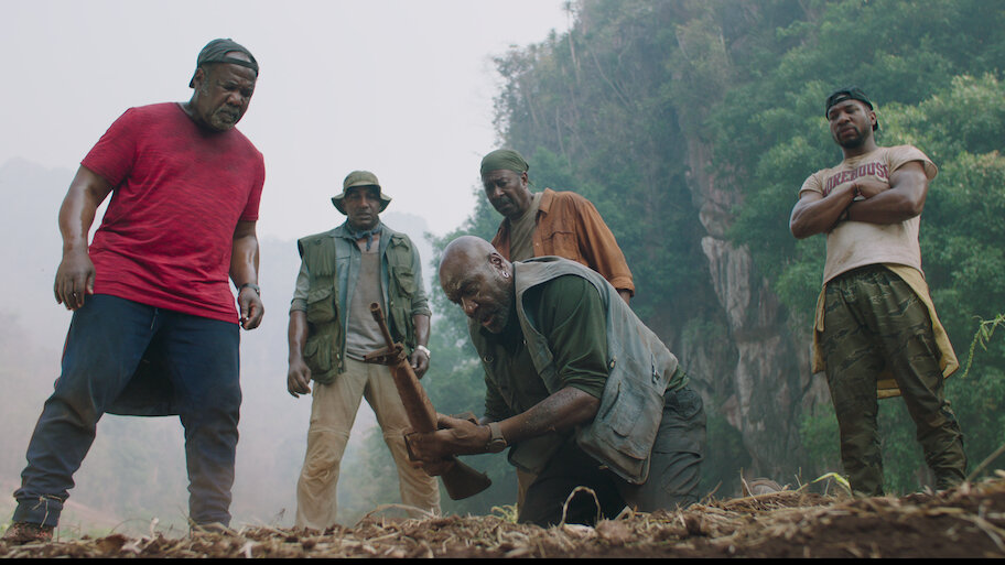 spike lee スパイク リー DA 5 BLOODS ポスター サイン付 ザ・ファイブ・ブラッズ﻿を観﻿る | Netflix (﻿ネ﻿ッ﻿ト﻿フ﻿リ﻿ッ﻿ク﻿ス