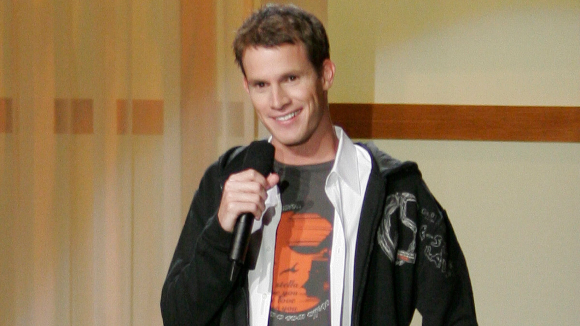 Watch Daniel Tosh: Completely Serious | Netflix, image size:2400x1350