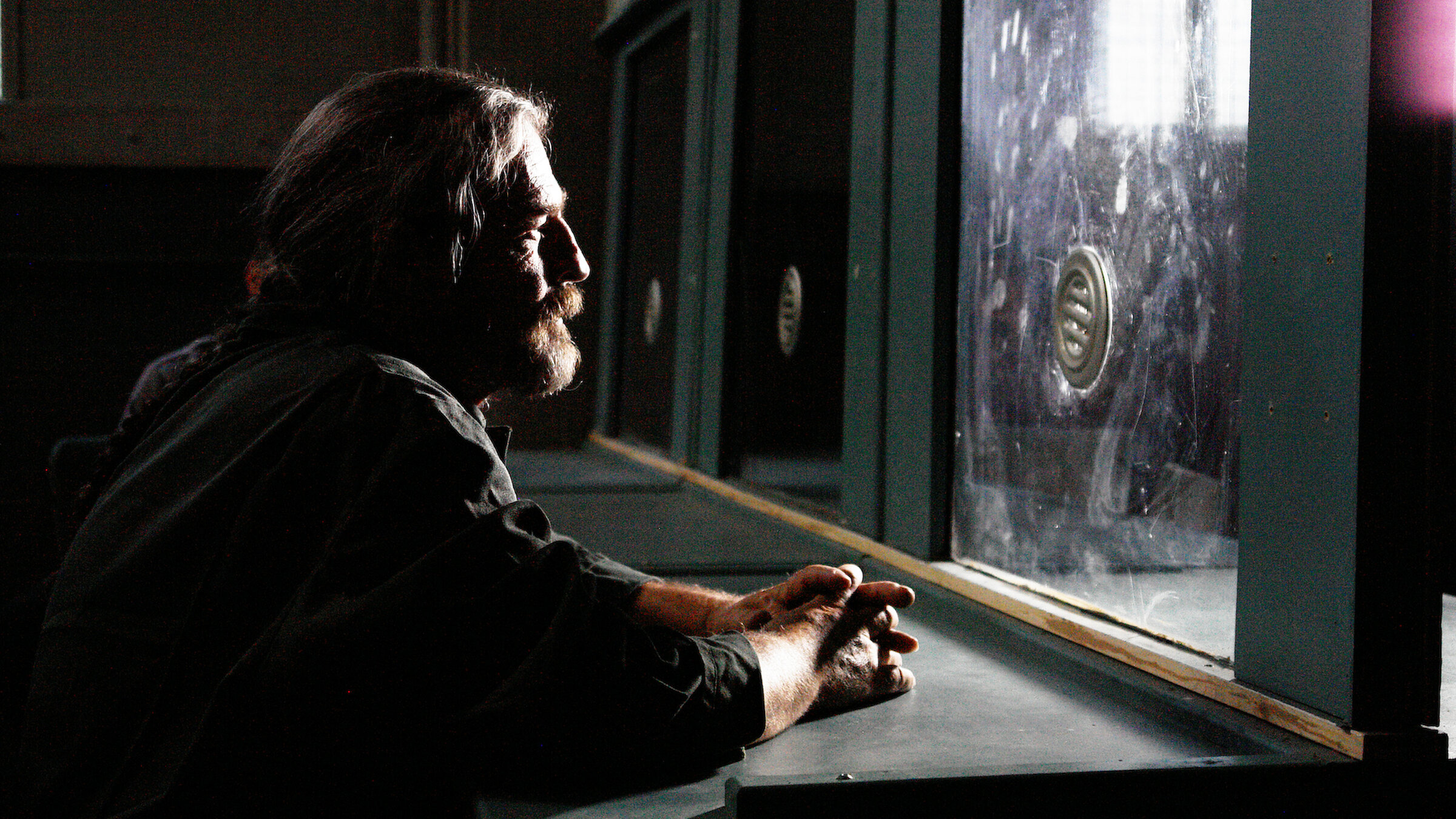 Watch Outlaw Bikers | Netflix, image size:2400x1350