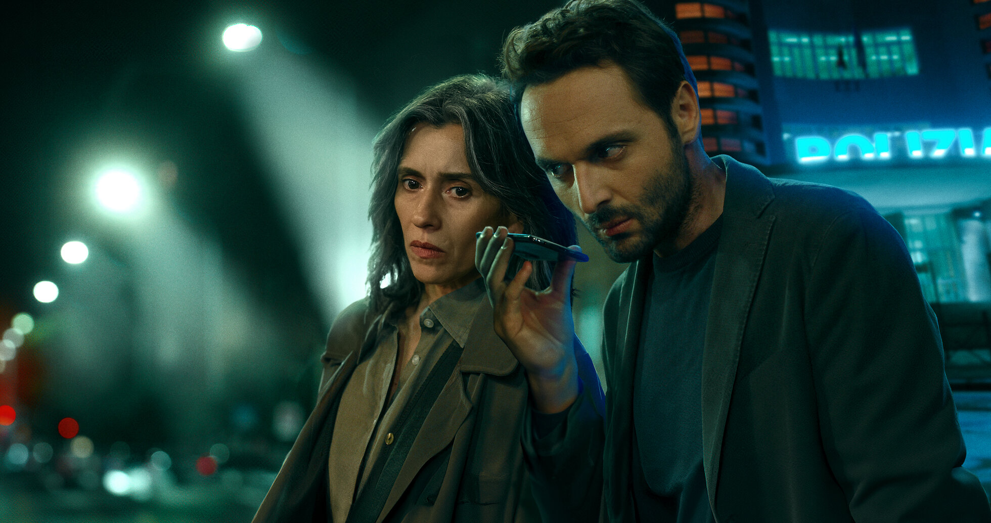 Non sprecare tempo a cercare: Le SERIE TV NETFLIX che vale la pena guardare (Agg. 15/06/2025) 404 Sara - La donna nell'ombra in streaming - Quootip