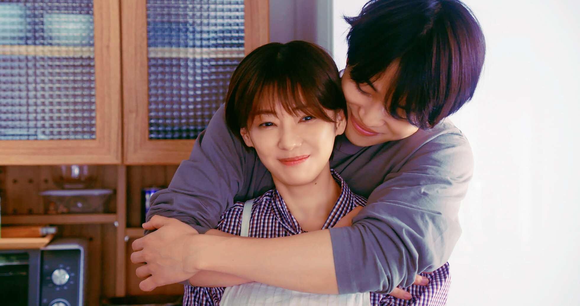 隣の男はよく食べる DVD BOX / 倉科カナ 菊池風磨 山田真歩 高橋光臣 Amazon.co.jp: 隣の男はよく食べる Blu-ray BOX [Blu-ray